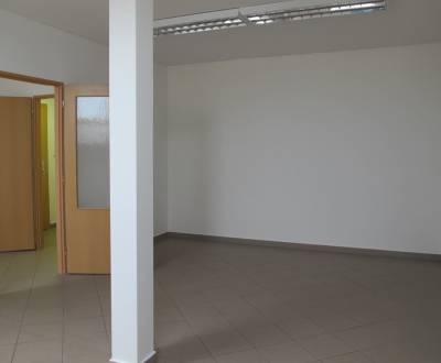Kancelárske priestory na prenájom 33,5 m2, Nitra- pešia zona