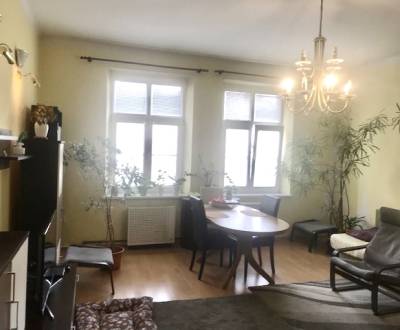 Predaj veľký 2 izbový byt, Pri starej pracharni, Bratislava Nové Mesto