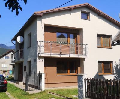 Na predaj 5 i rodinný, dvojposchodový dom (ÚP = 135 m2) s 2 balkónmi 