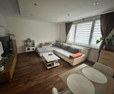 PREDAJ: 3i byt; zrekonštruovaný 68,2 m2; Ďumbierska - BB; 161.000 €