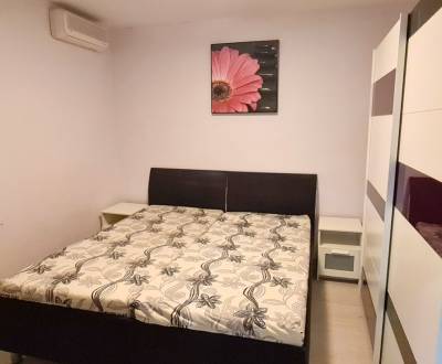 Rent Two bedroom apartment, Two bedroom apartment, SNP, Nové Zámky, Sl