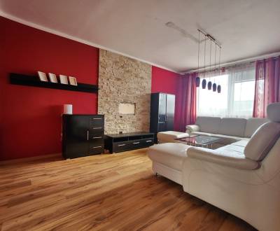 Sale Two bedroom apartment, Two bedroom apartment, SNP, Nové Mesto nad