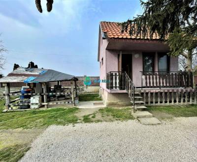 Sale Cottage, Cottage, neuvedené, Komárno, Slovakia