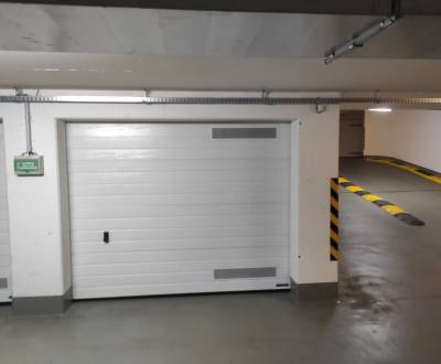 Sale Garage, Garage, Lužná, Bratislava - Petržalka, Slovakia