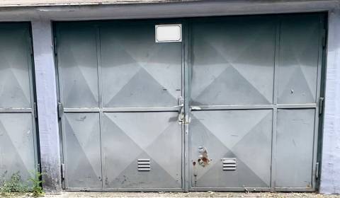 Sale Garage, Garage, Budyšínska, Bratislava - Nové Mesto, Slovakia