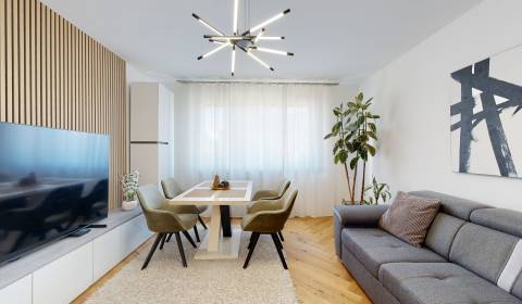 Luxury, modern designed completely reconstructed 2-bedrooms apartment