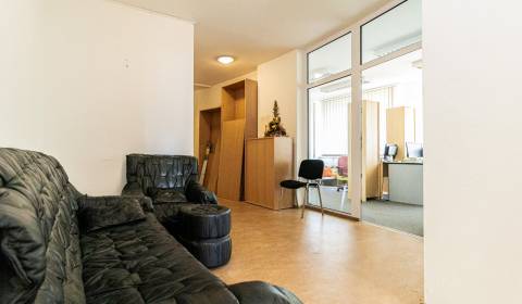  METROPOLITAN │Air-conditioned premises for rent in Bratislava