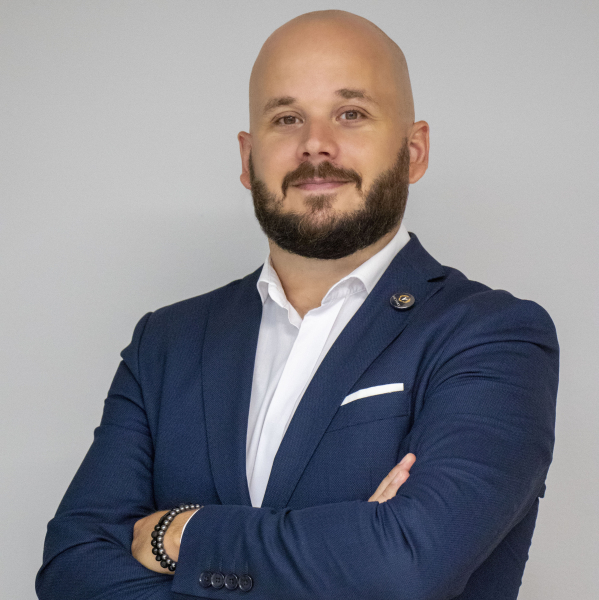 Róbert Frnda, RSc.