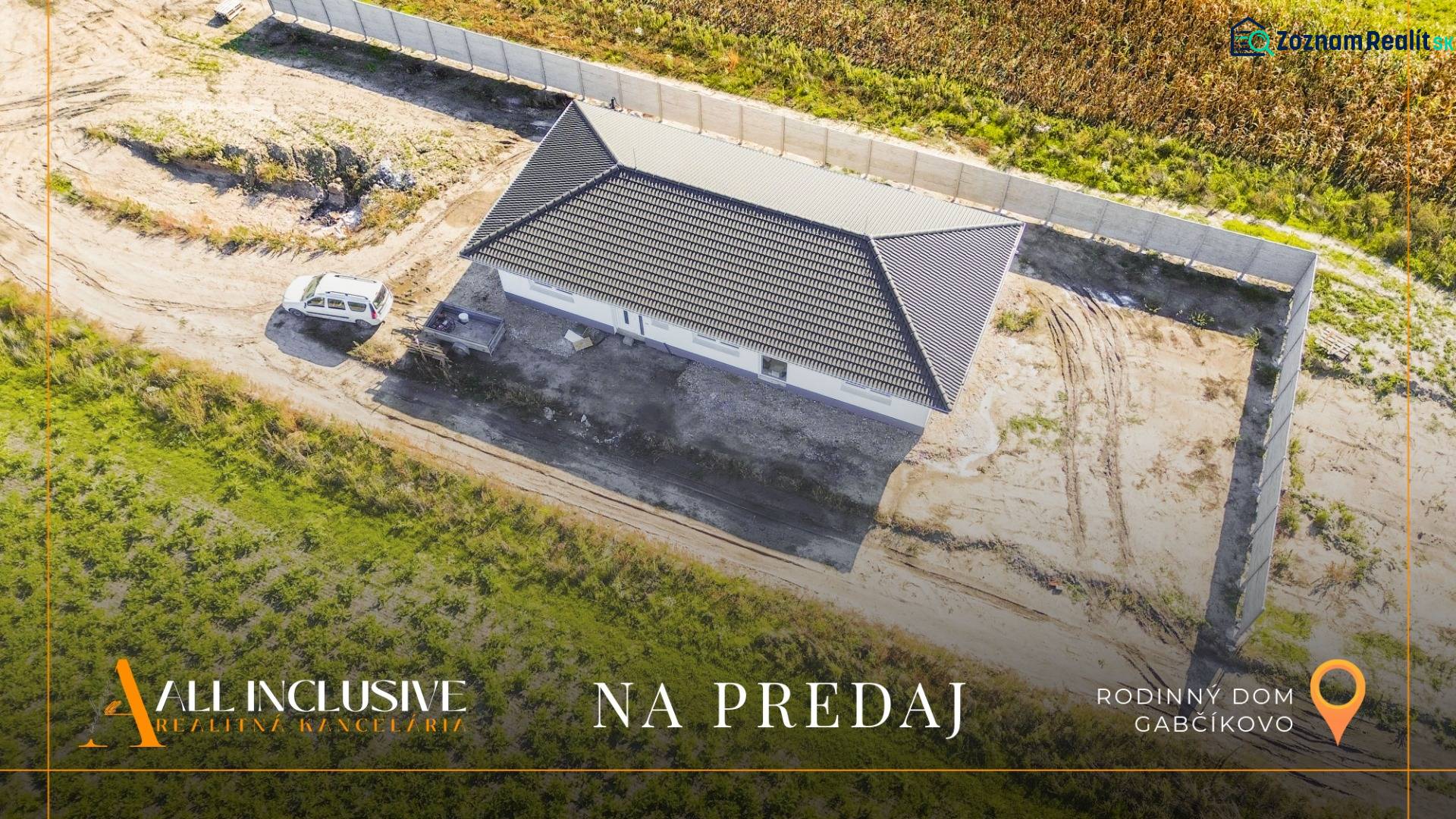 A top view of a family house under construction in Gabčíkovo with a private plot.