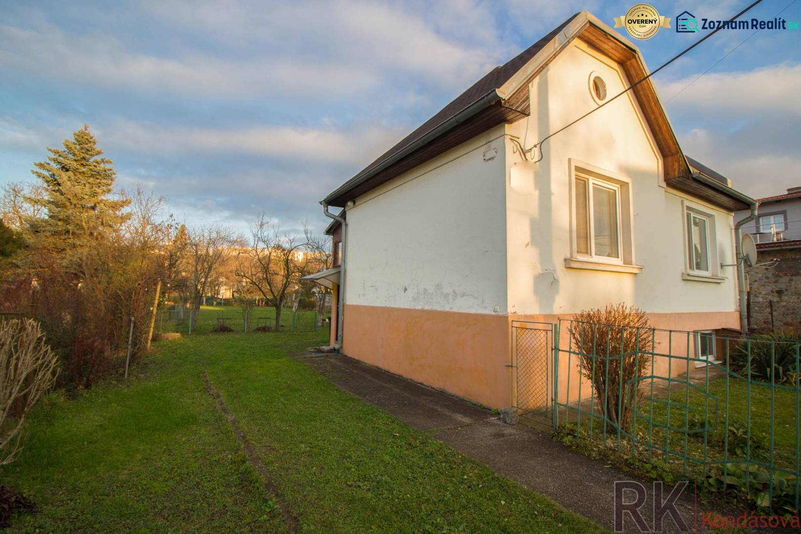 A family house on Člnková Street in Košice, Džungľa district, with a garden.