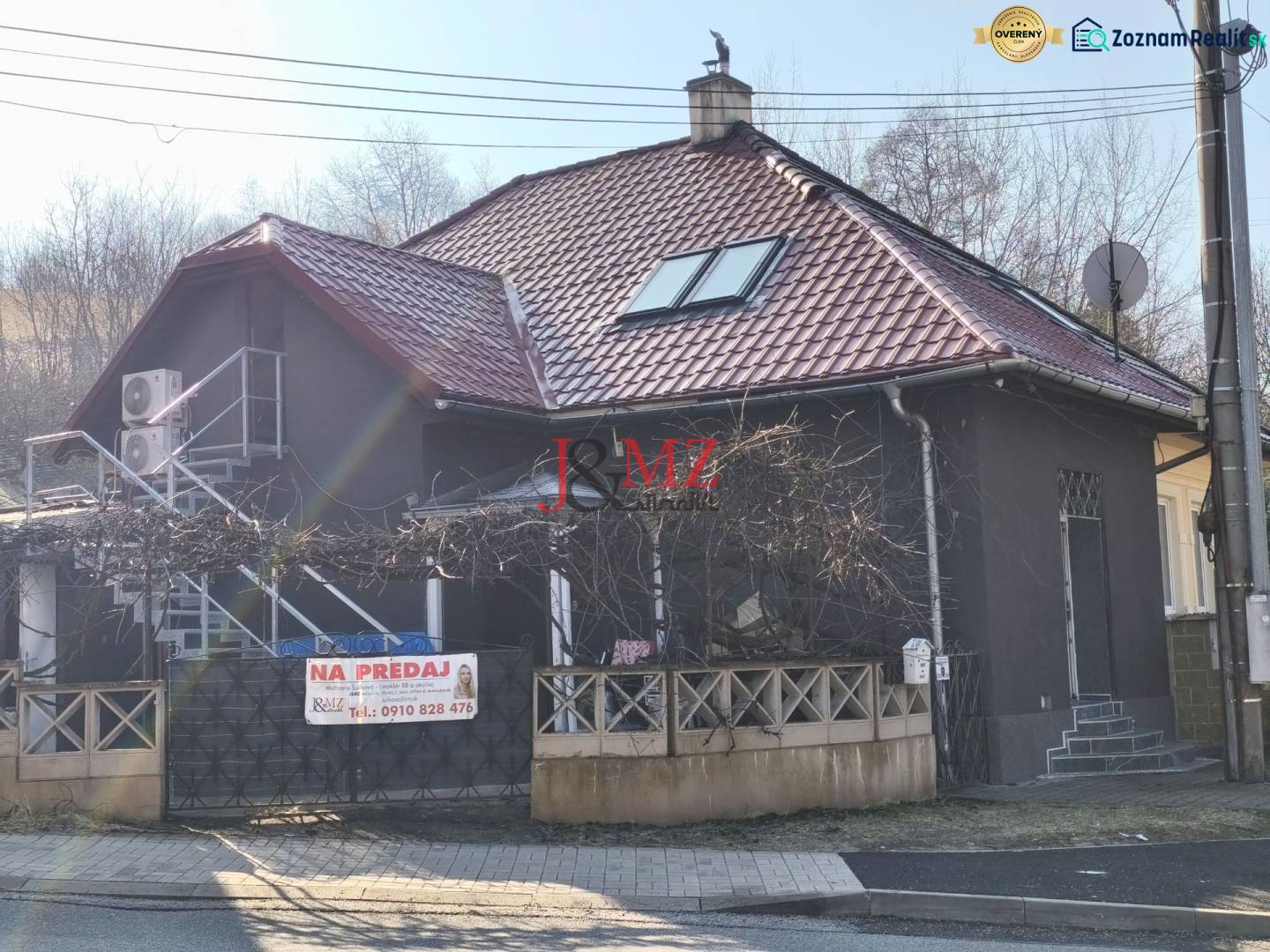A family house on Rudlovská Road in Banská Bystrica with a dark facade.