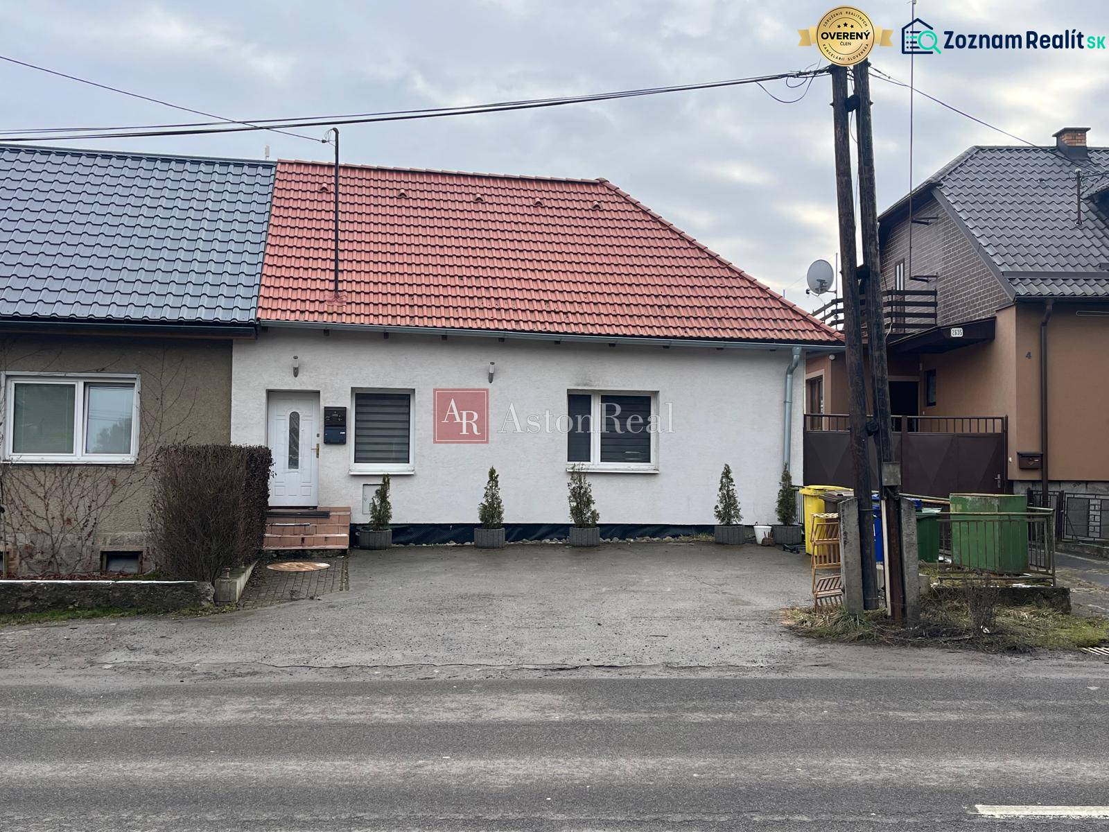 A family house on Osloboditeľov Street in Lieskovec with a sloped roof and a spacious yard.