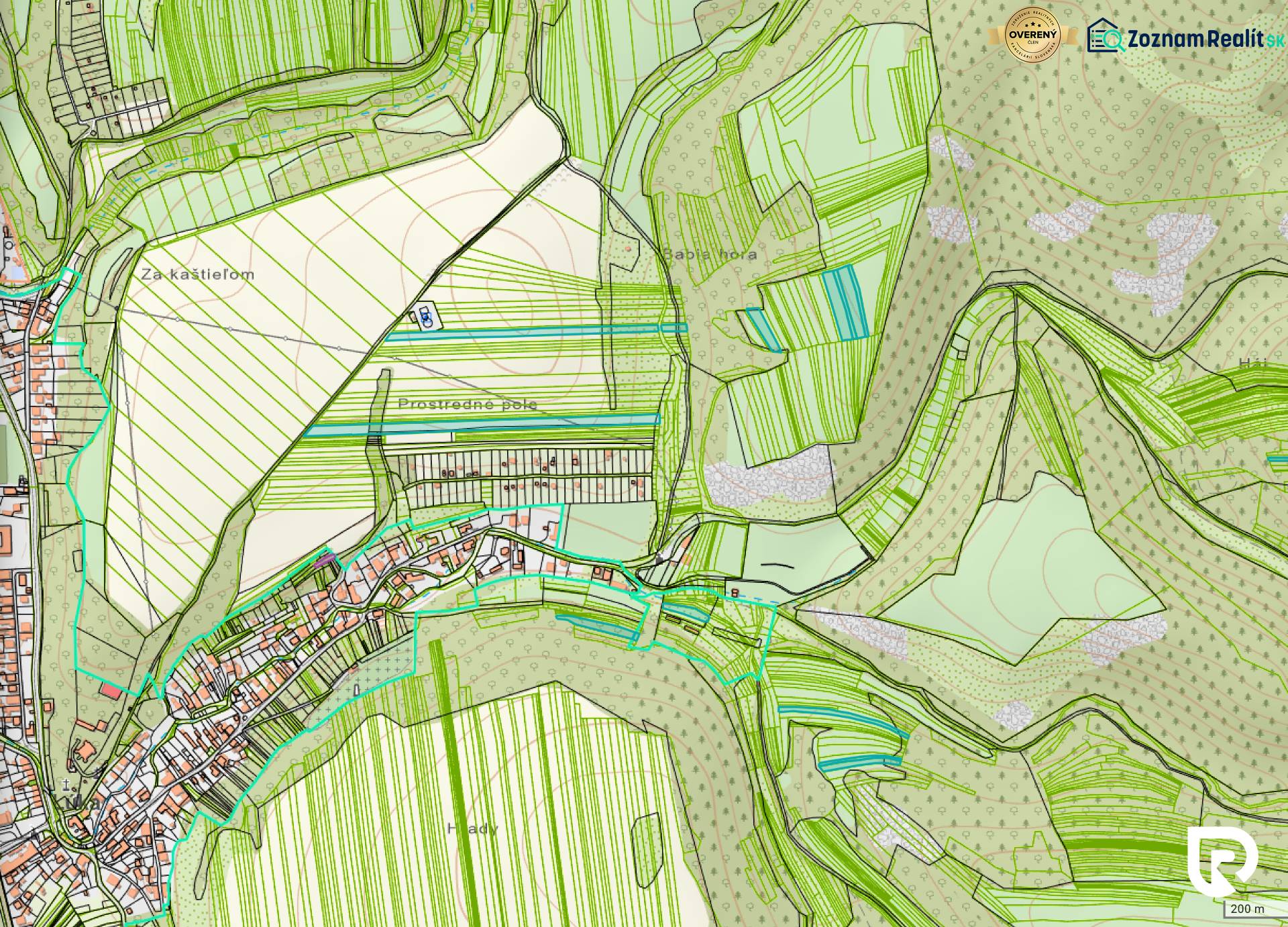 Map of agricultural and forest landscape in the Lúka mountains with various plots and roads.