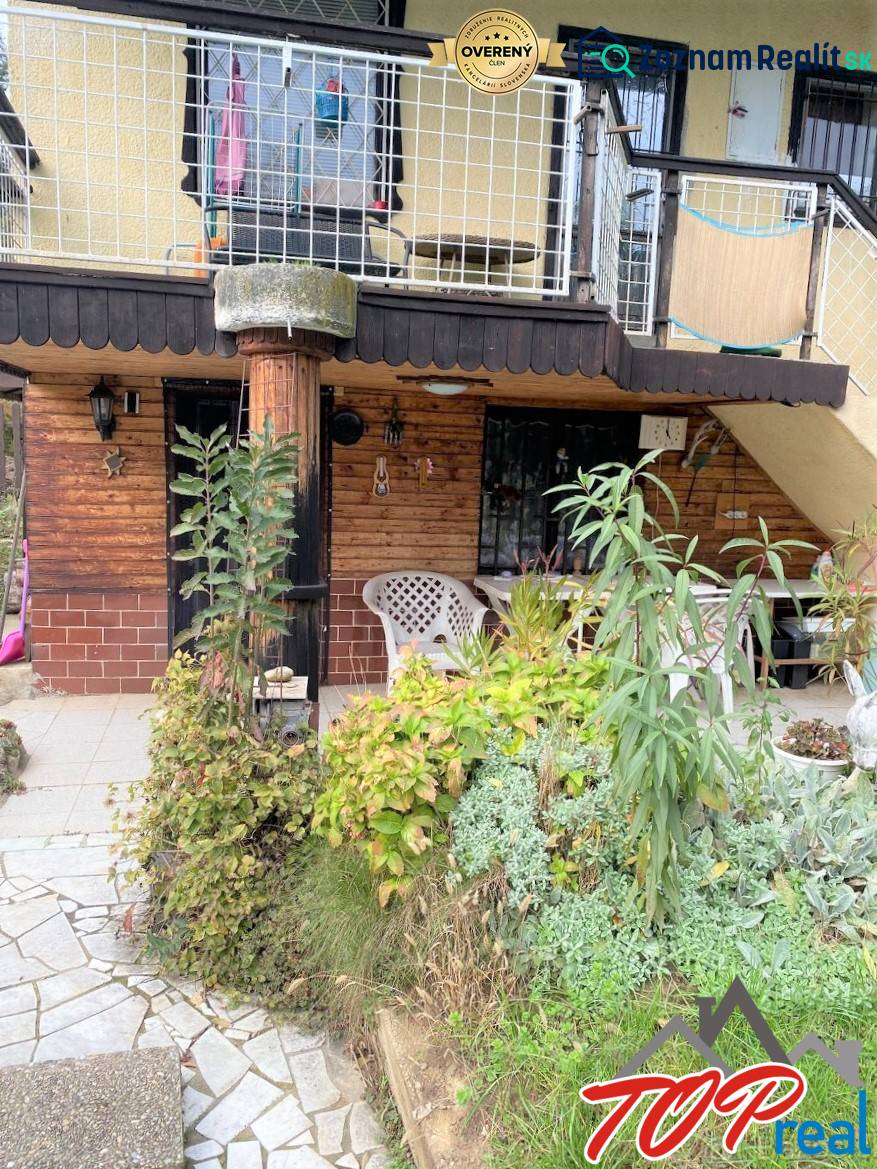 A cottage in the Košice - Vyšné Opátske district with a garden and terrace.