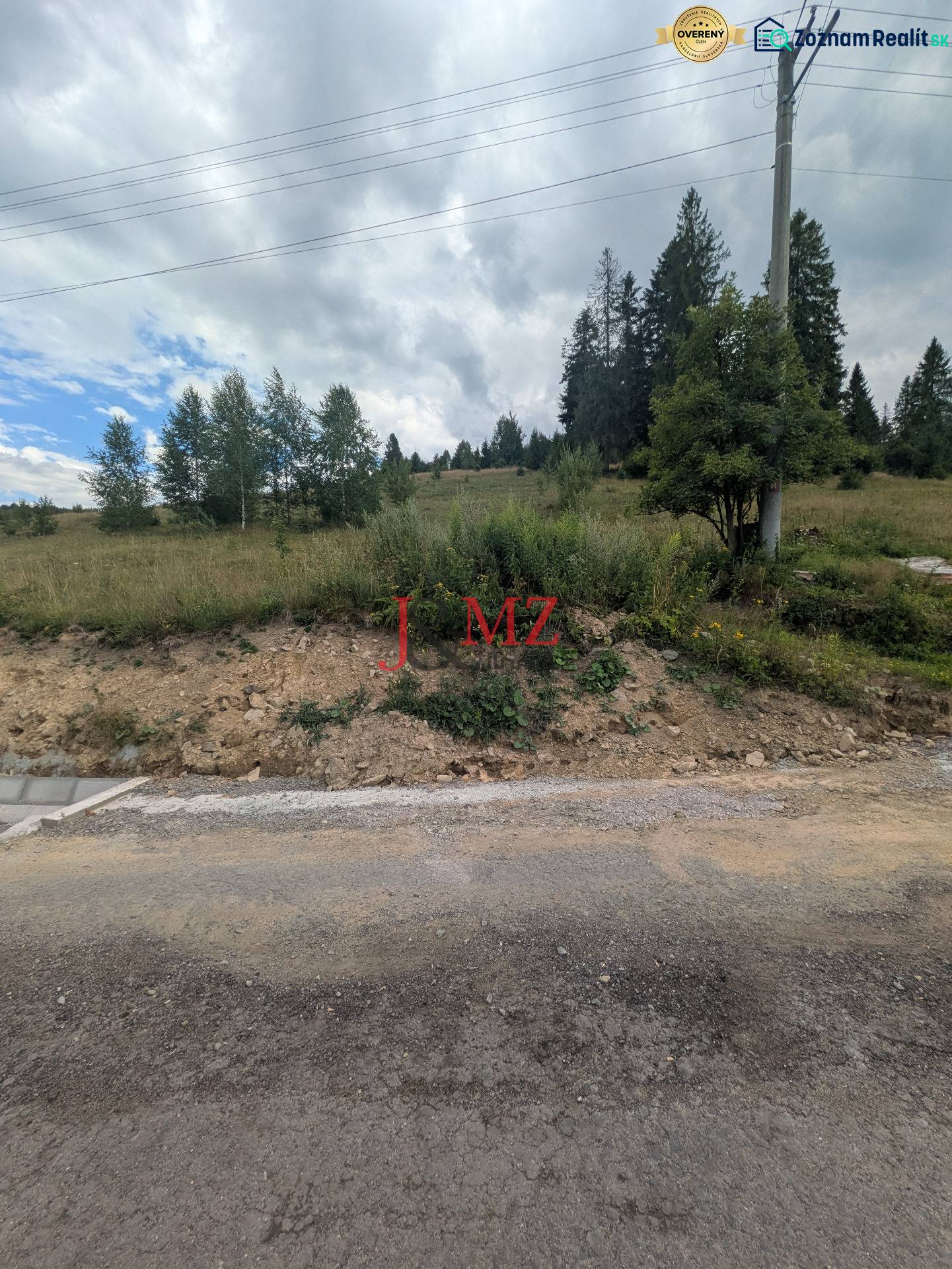 J&MZ stavebný pozemok