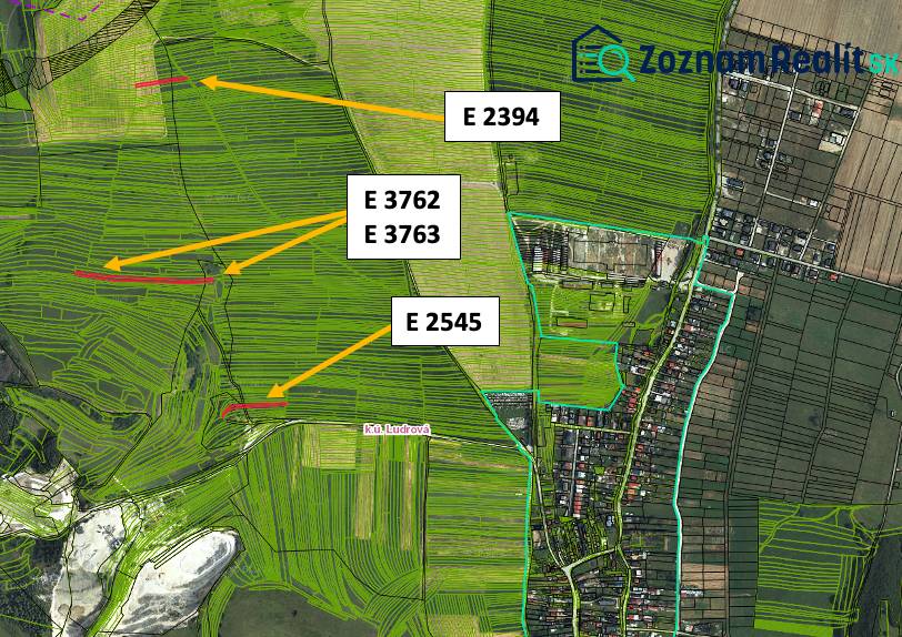 Map of agricultural and forest land in Ludrová with highlighted parcels.