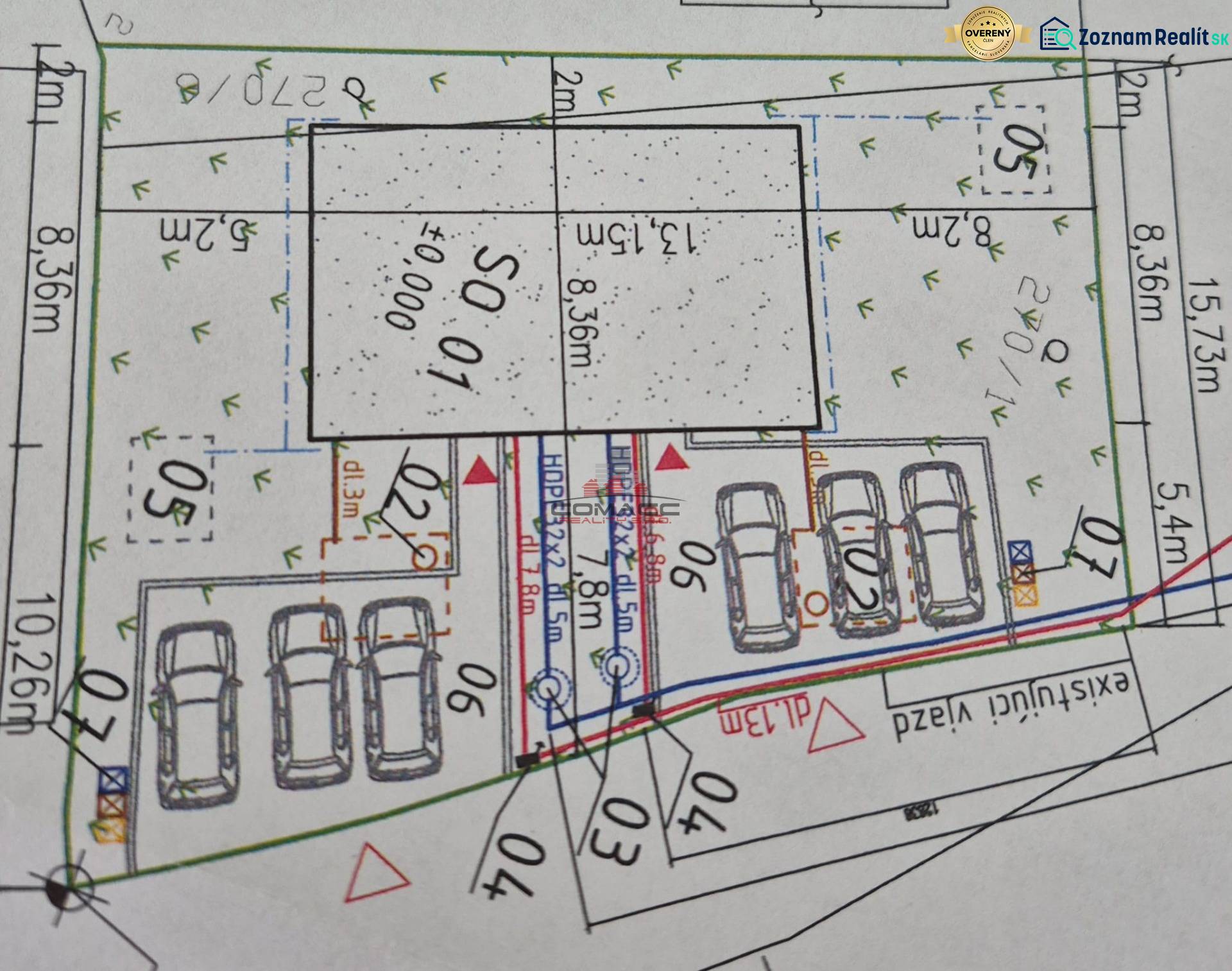 Project of a family house with parking spaces and dimensions in Sasinkovo on Sasinkova Street.