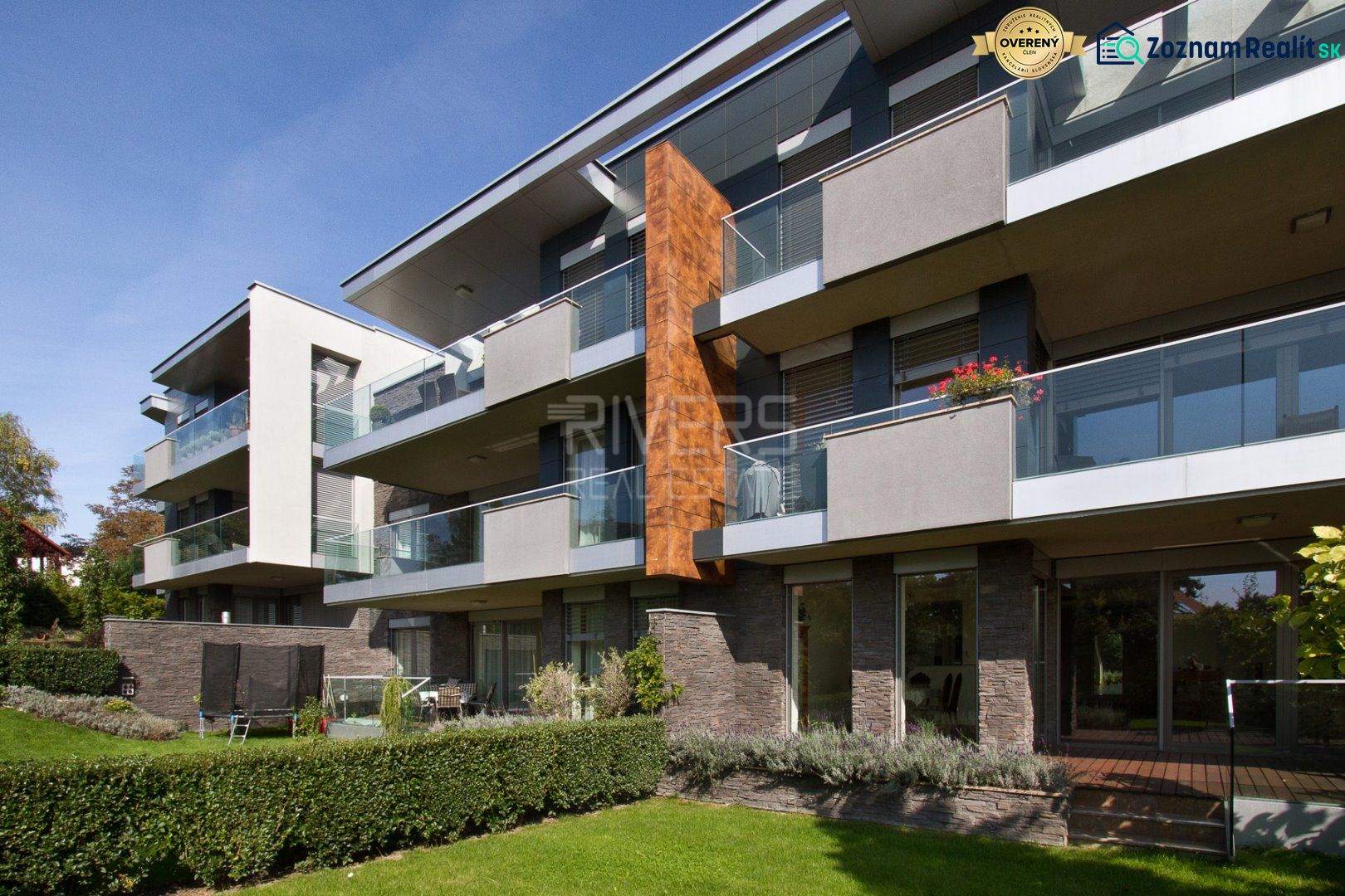 Bratislava - Staré Mesto Apartments building Rent reality Bratislava - Staré Mesto