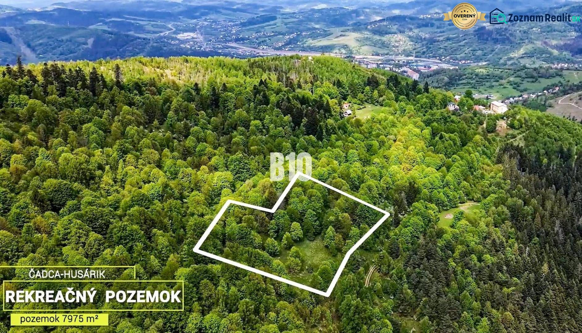 Recreational plots in Čadca, surrounded by forested landscape with views of the surrounding nature.