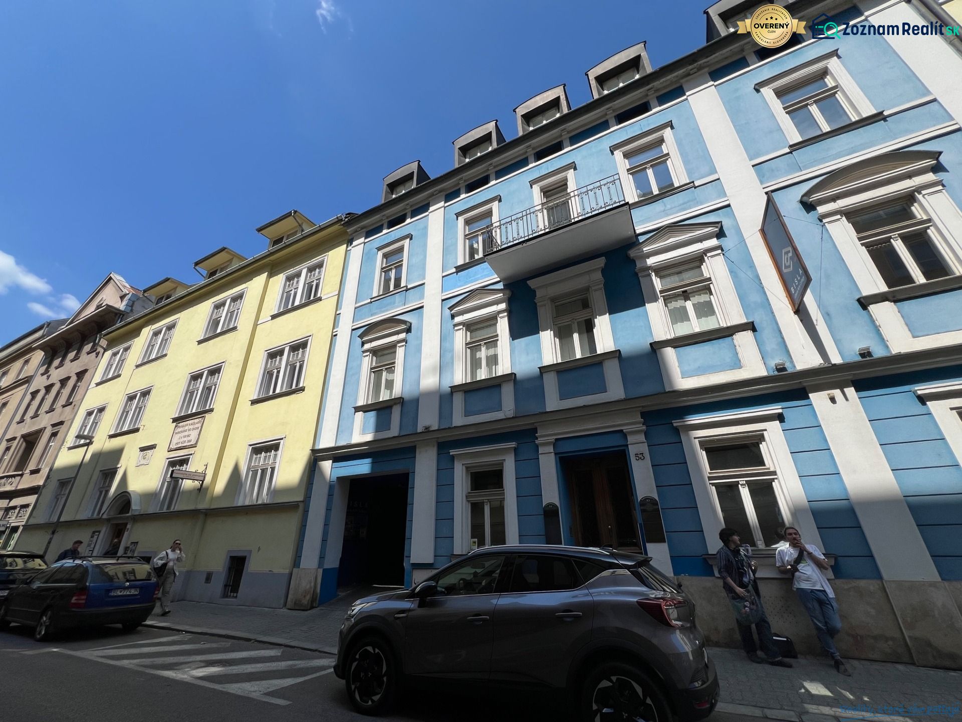 The building on Grösslingova Street in Bratislava - Old Town with a blue facade and offices.