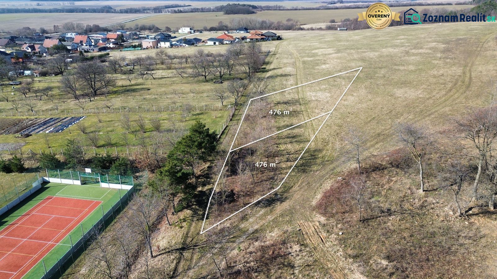 Plots - housing in Hodkovce on a gentle slope with designated areas.