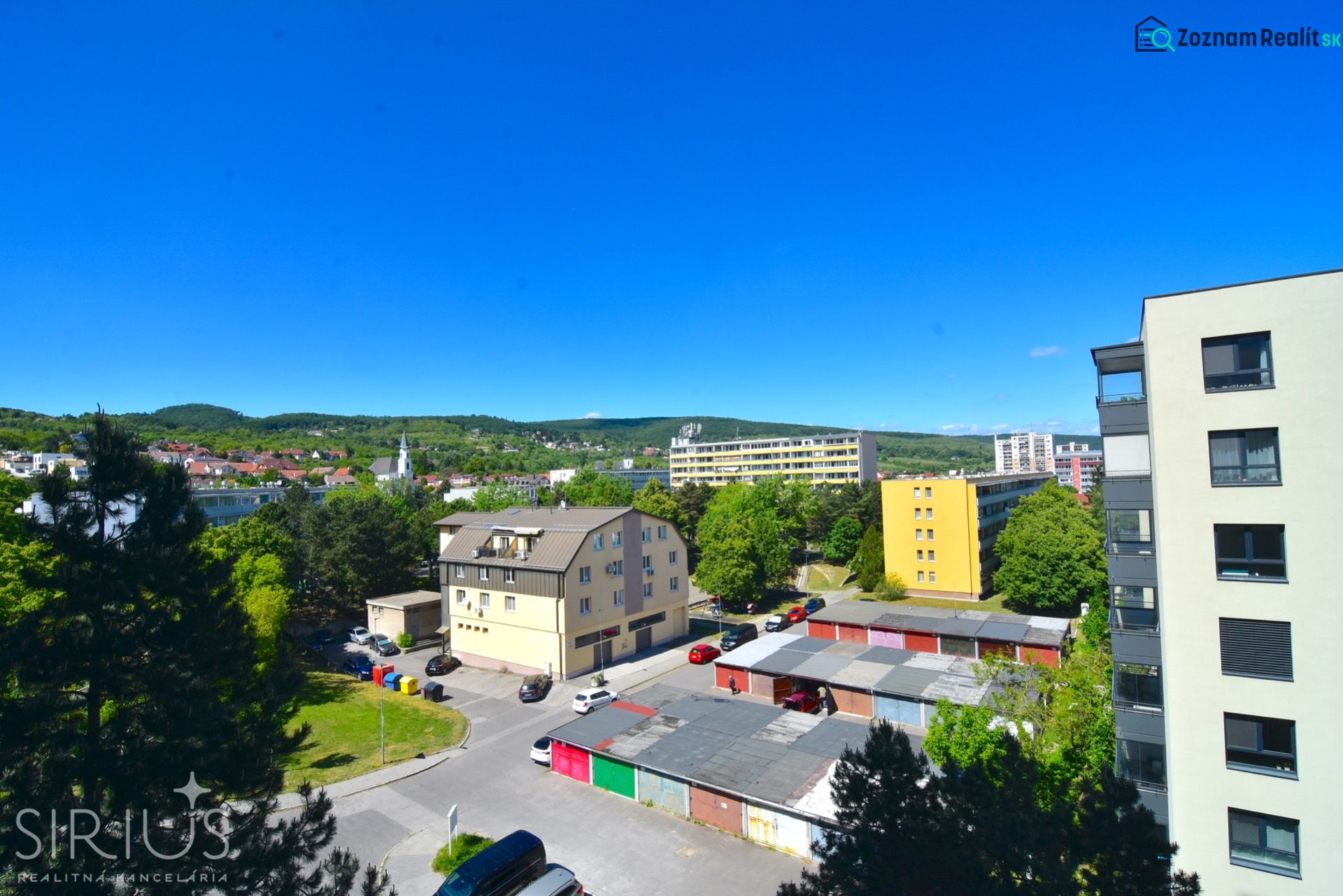 View of the Bratislava - Rača district on Sadmelijská Street, 3-room apartment.