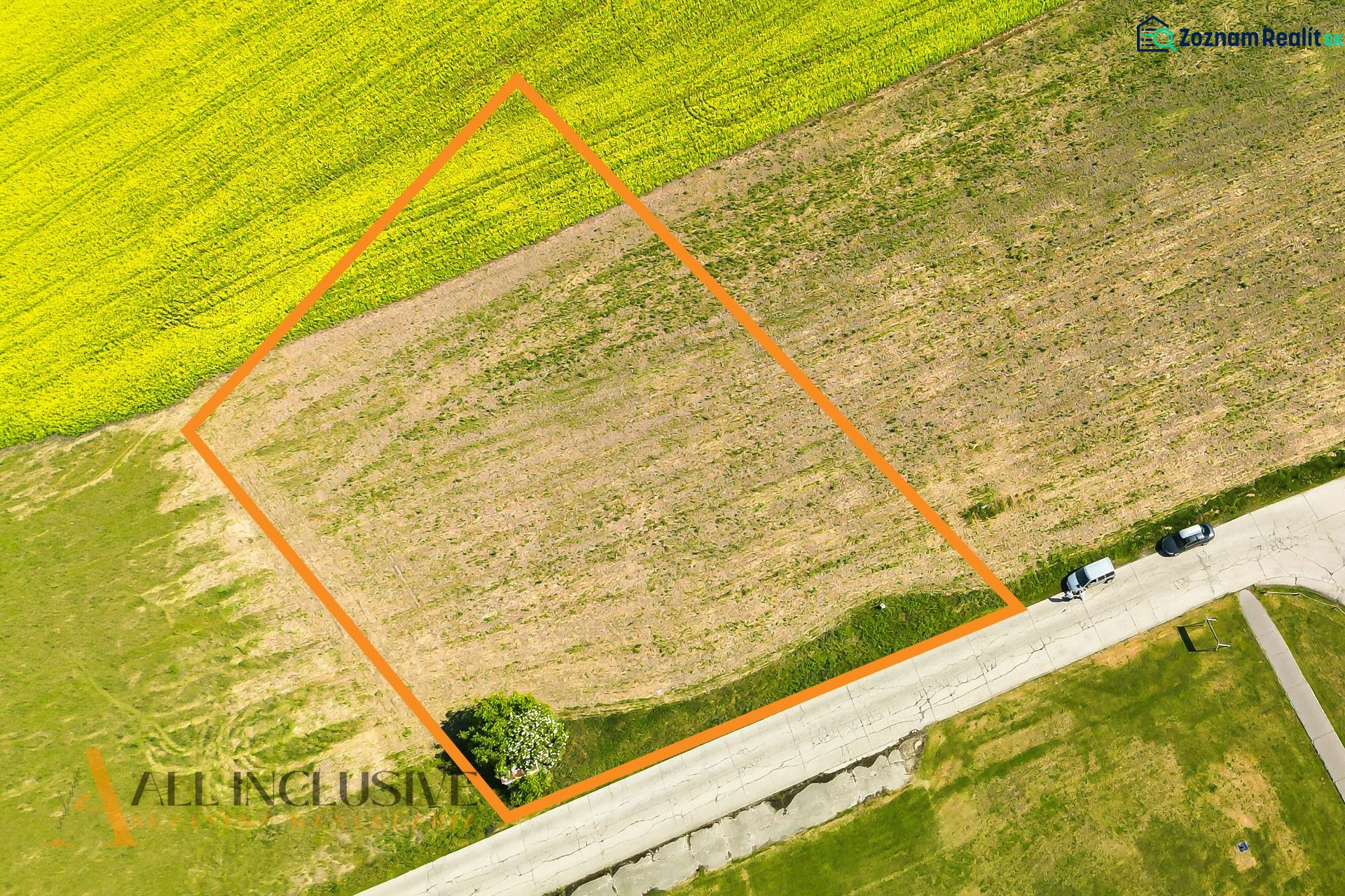 Land in Mliečany, Dunajská Streda, surrounded by greenery, ideal for living.