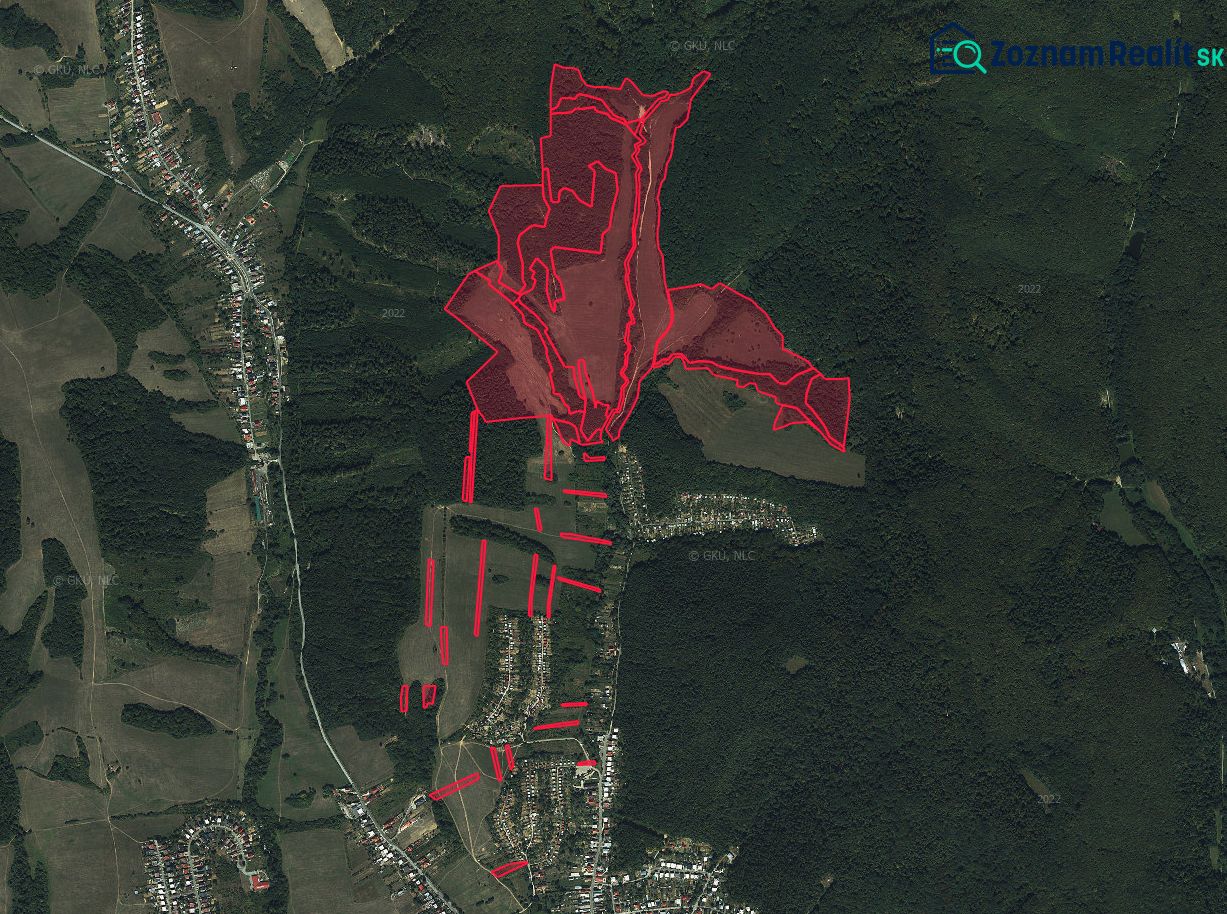 Aerial view of agricultural and forest land in Humenné with marked boundaries.