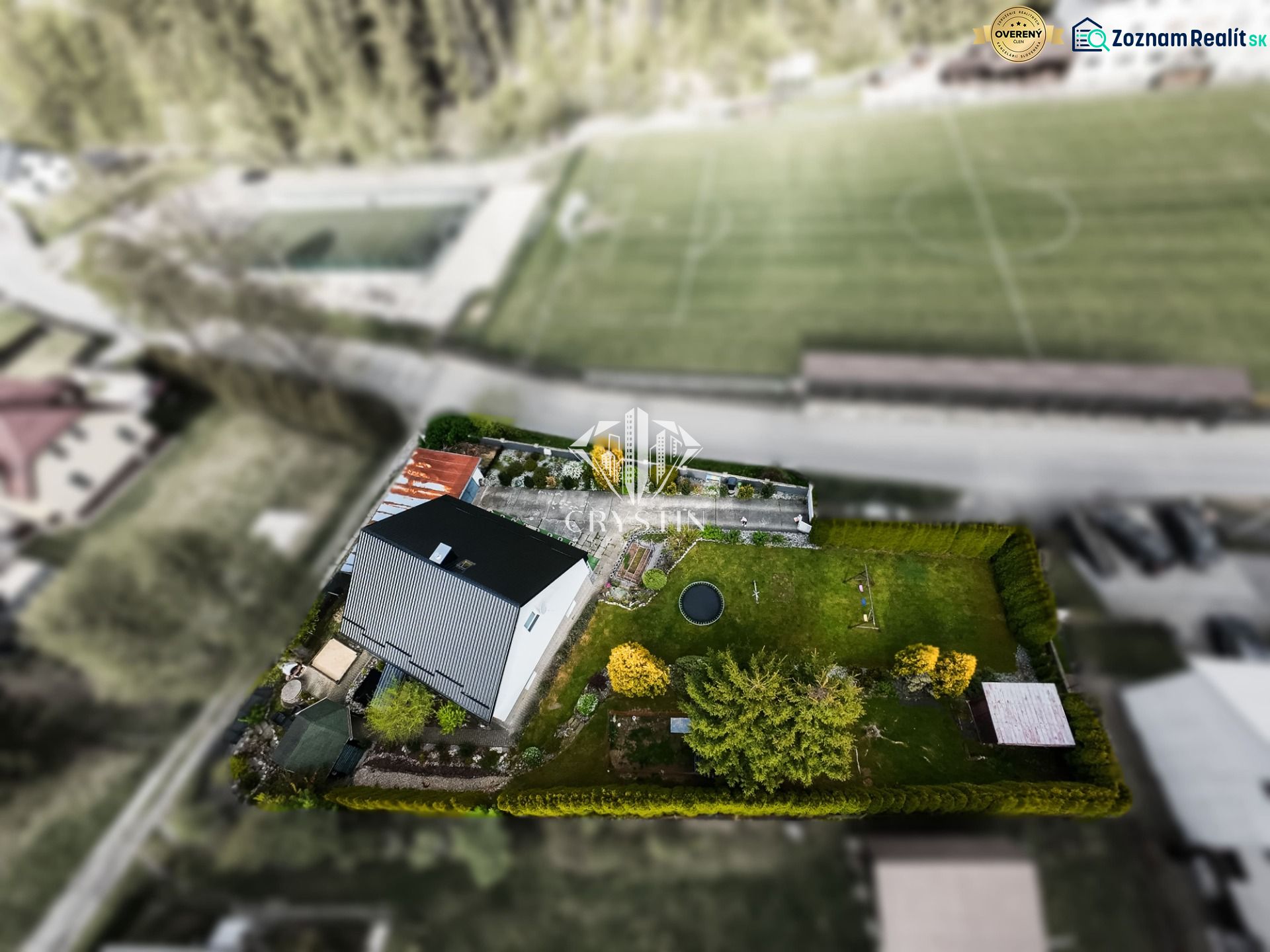A family house in Makov with a spacious garden and a trampoline.