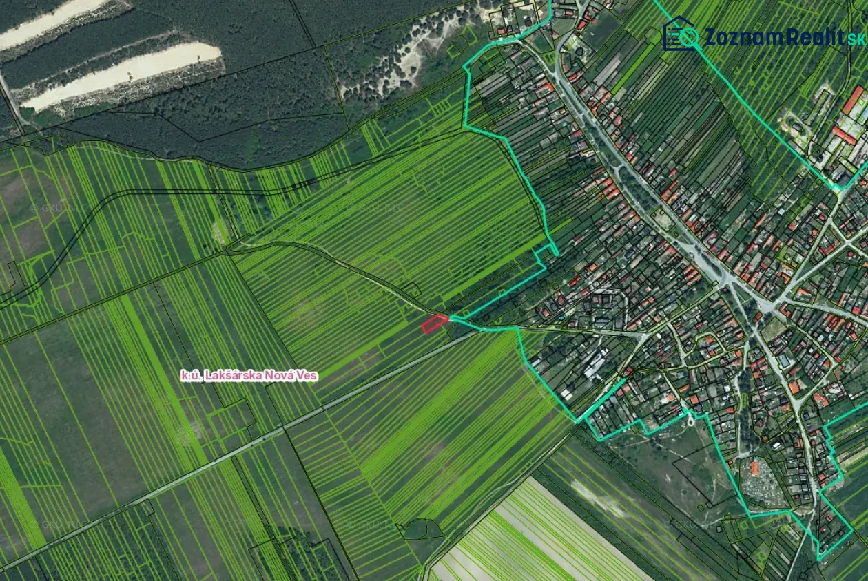 Aerial map of the cadastral area in Lakšárska Nová Ves with special properties.