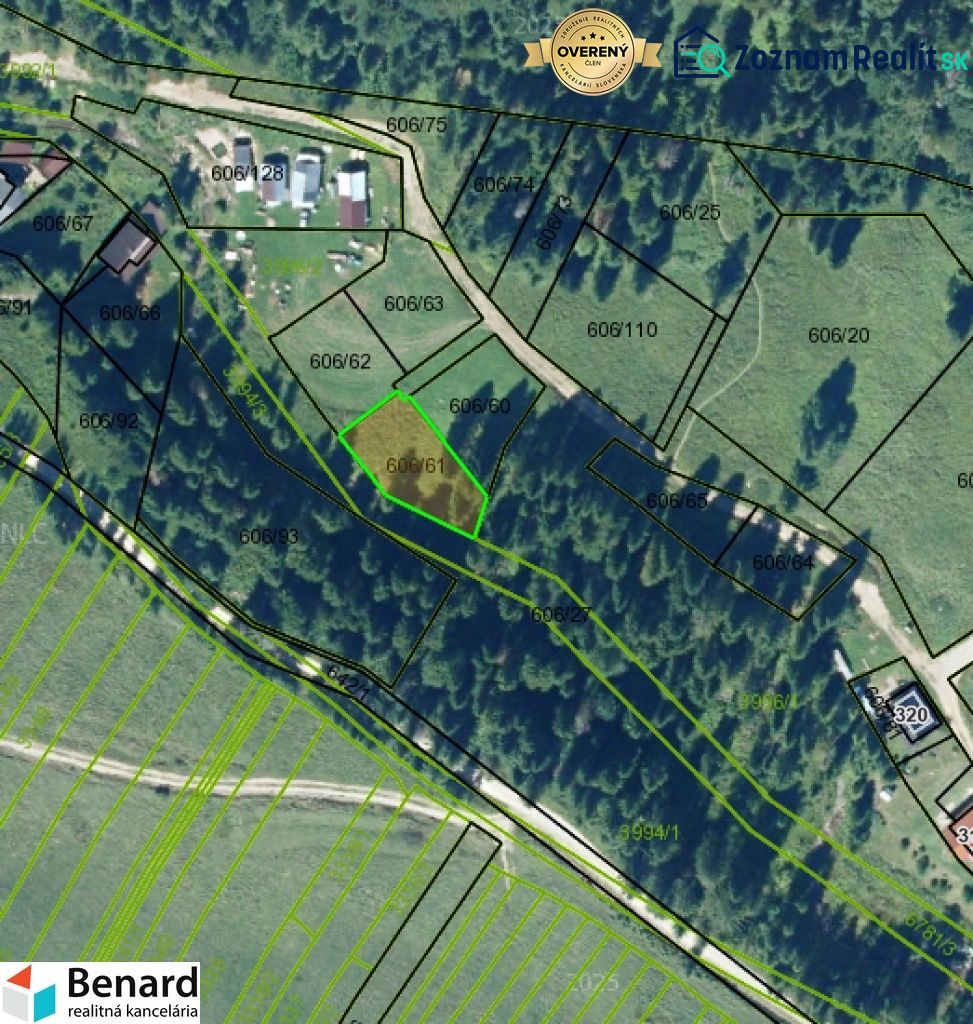 Map of recreational lands in Litmanová, with marked parcels and surrounding forests.