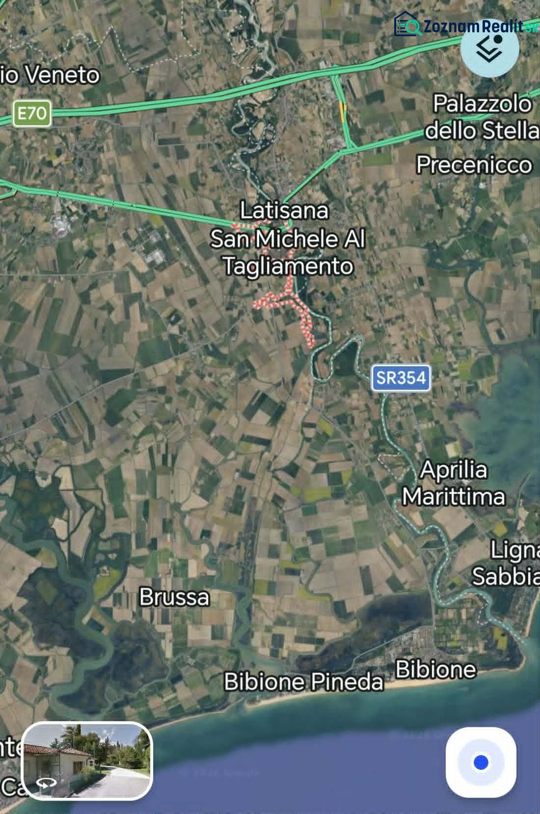 The map shows the surroundings of the towns Bibione and Latisana with the road communications E70, SR354.