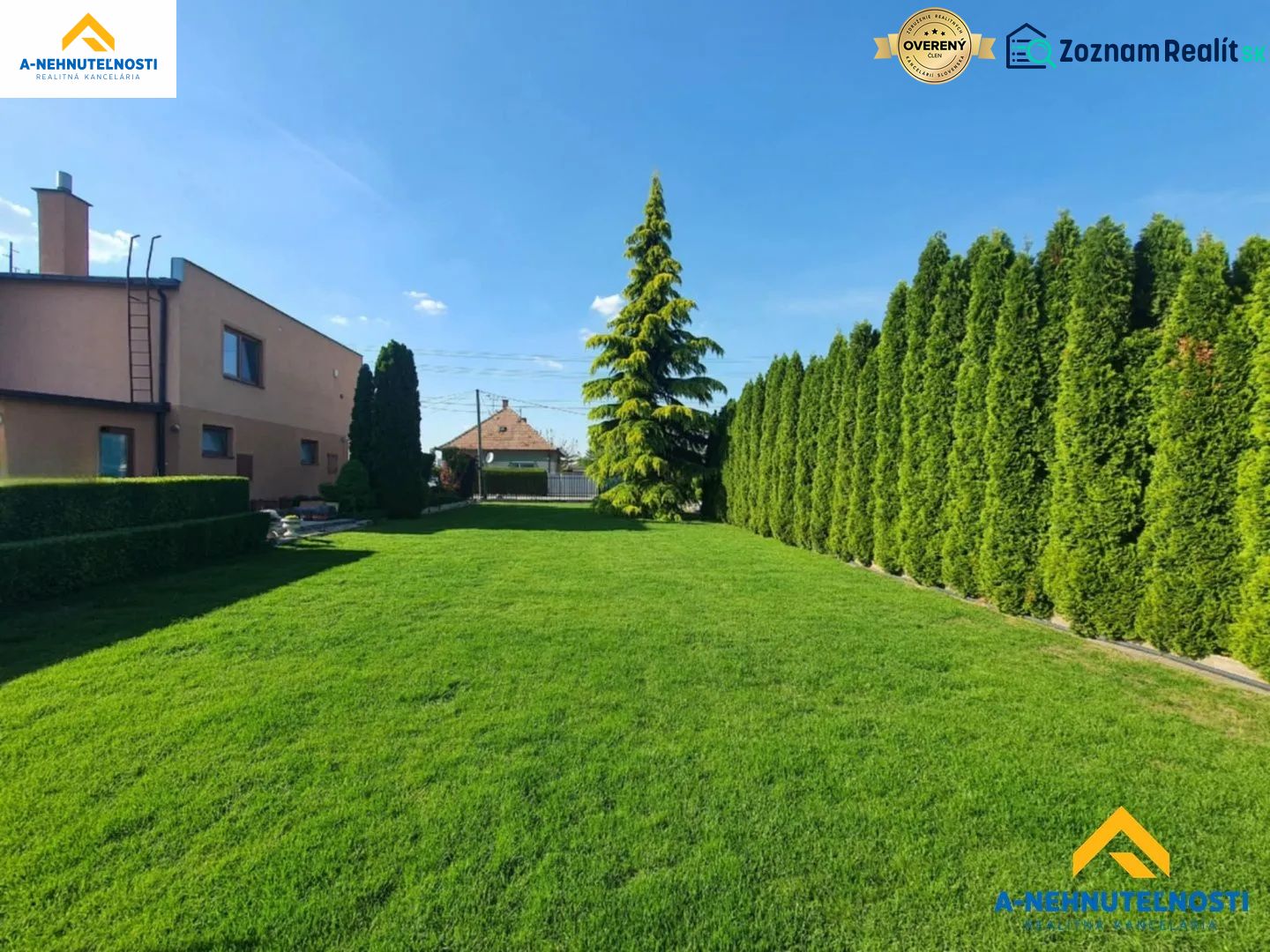 A garden with a lawn in Dolný Štál is ideal for residential plots.