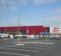 Tesco extra - pozemky Zvolen Retail park