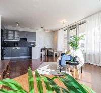 EXCLUSIVE Sunny apartment with terrace, parking TRI VEŽE