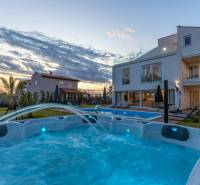 CROATIA - Design villa near the town of POREČ