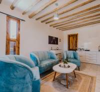Living room in one storey villa.jpg