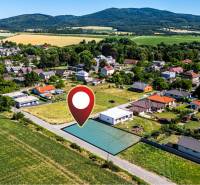 Land plots - housing in Nižná Kamenica with a view of the surrounding countryside.