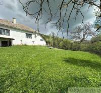 A family house in Kokava nad Rimavicou with a spacious garden and lush vegetation.