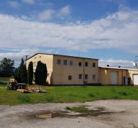 The building on Kpt. Nálepku Street in Ilava serving as warehouses and halls.