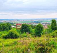 The landscape surrounding Limbach with views of the surrounding areas, suitable for residential plots.