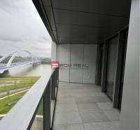A balcony with a view of the river and bridge, location Bratislava II, Pribinova, commercial premises.