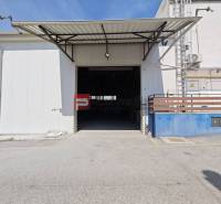 Entrance to the storage premises on Šúrska Street in Modra.