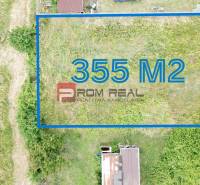 Plots - residential in Marianka on Na Tálkoch street, with an area of 355 m², grassed.