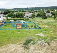 Building plot, 800 m2, on Na Ovsisku Street in Marianka, surrounded by nature.