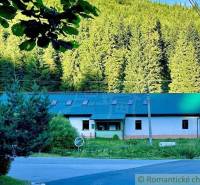 A family house near Spišská Nová Ves, set in the picturesque greenery of the forest.