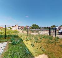 The garden of a family house on Magnolia Street in Bratislava - Vrakuňa with an unfinished plot.
