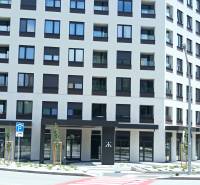 Apartment building on Karpatská Street in Poprad, suitable for a 1-bedroom apartment.