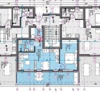 The floor plan shows the layout of rooms in a holiday apartment with two terraces and bathrooms.