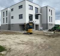 A multi-story building under construction on Millenium Street in Galanta Košúty.